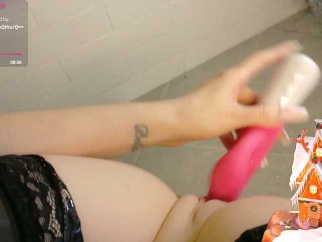 Midnightrose11, en directo ahora en BongaCams