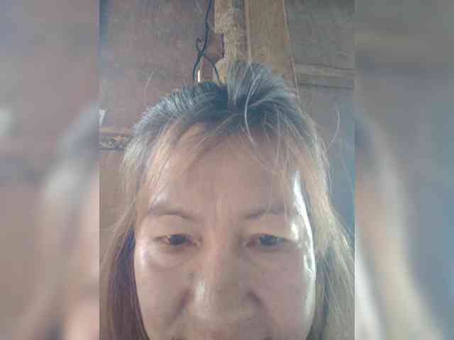 EllaStar bongacams