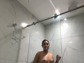 DollyBrowncc