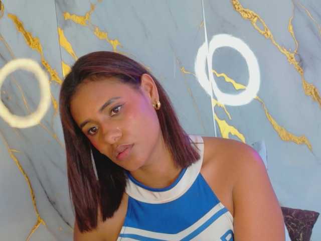 DollyBrowncc live cam on BongaCams