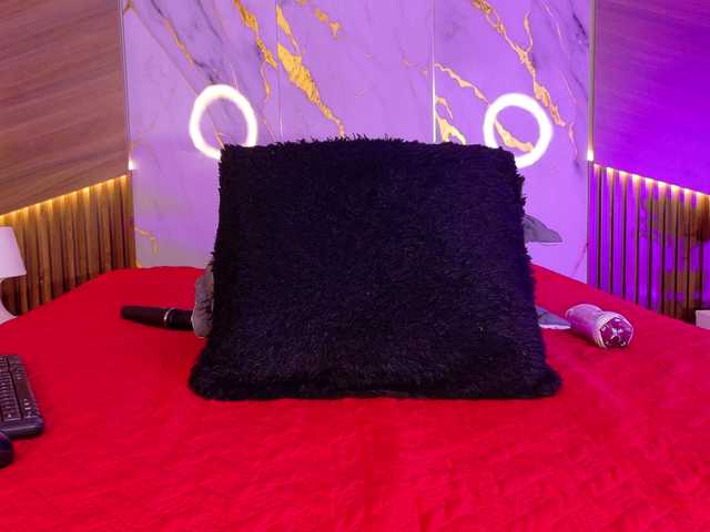 DollyBrowncc live cam preview