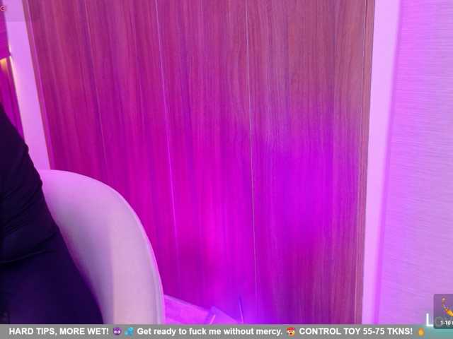 DollyBrowncc, en vivo ahora en BongaCams