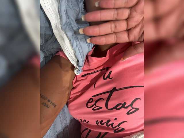DollyBrowncc live cam on BongaCams