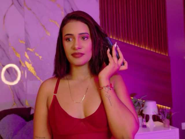 DollyBrowncc, en directo ahora en BongaCams