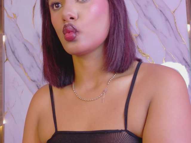 DollyBrowncc live cam on BongaCams