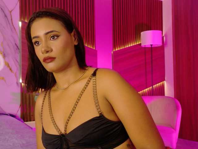 DollyBrowncc live cam on BongaCams