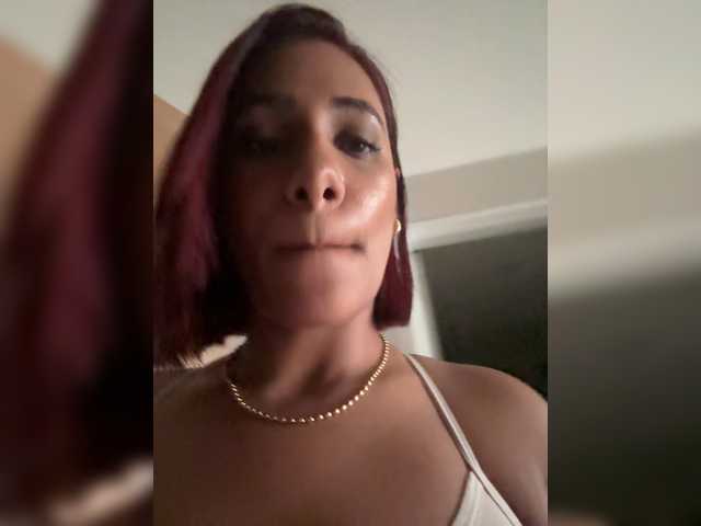 DollyBrowncc live cam on BongaCams