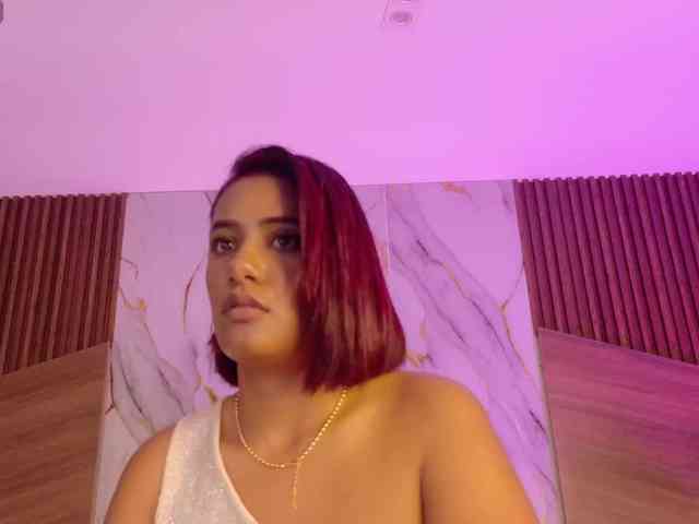 DollyBrowncc webcam