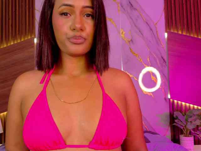 DollyBrowncc
