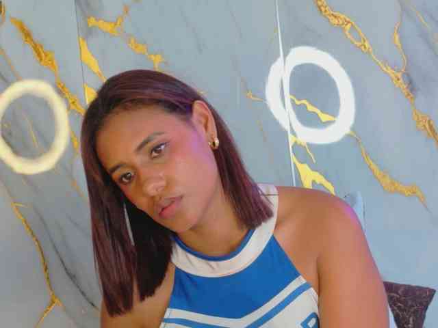 DollyBrowncc