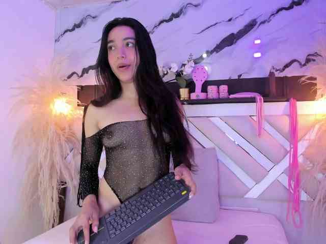 Ashley-7777 webcam