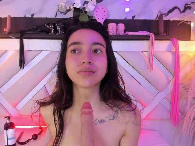 Ashley-7777 webcam