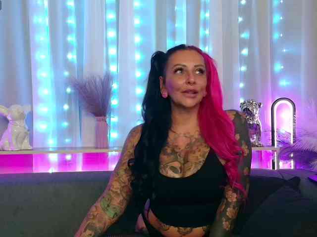 AvaAnn webcam