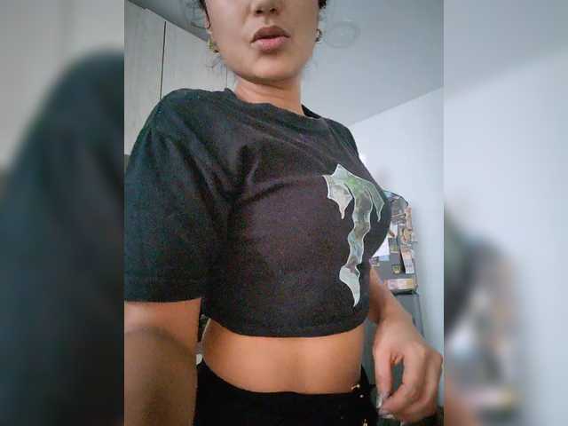 redgirlpum Live Cam and Statistics on UnifiedCams