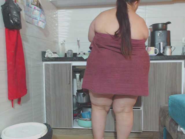 rosebbw69's BongaCams show and profile