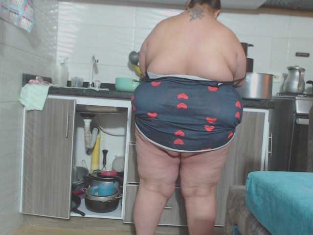 rosebbw69's BongaCams show and profile