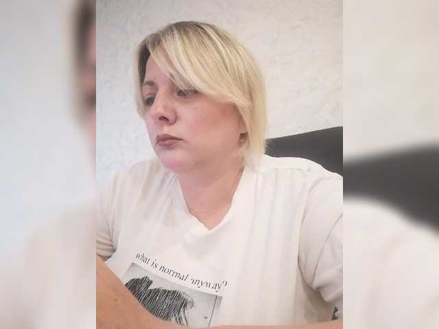 Sexymissex live cam on BongaCams
