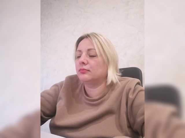Sexymissex, live now on BongaCams