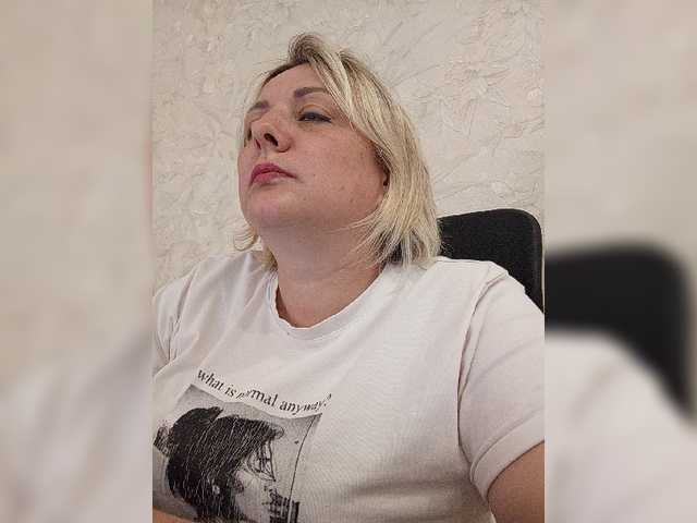 Sexymissex live cam on BongaCams