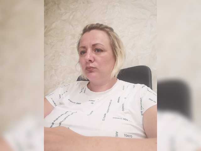 Sexymissex live cam on BongaCams