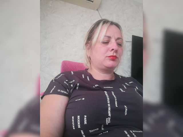 Sexymissex live cam on BongaCams