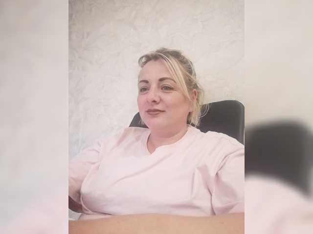 Sexymissex live cam on BongaCams