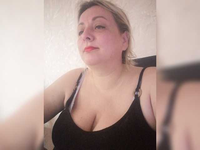 Sexymissex live cam on BongaCams