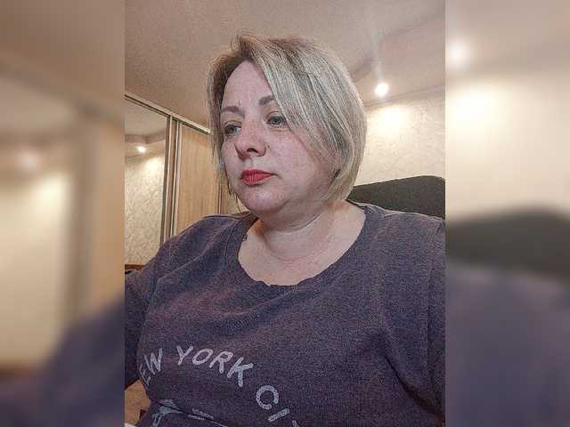 Sexymissex's BongaCams show and profile