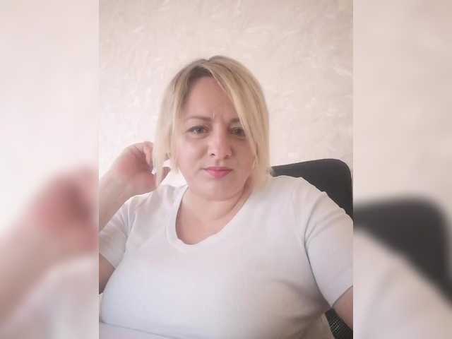 Sexymissex live cam on BongaCams
