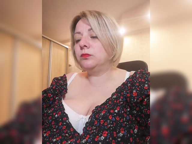 Sexymissex's BongaCams show and profile