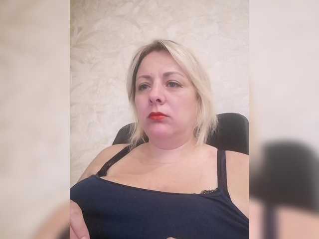 Sexymissex live cam on BongaCams