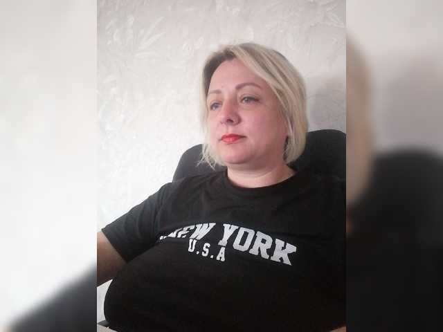 Sexymissex live cam on BongaCams