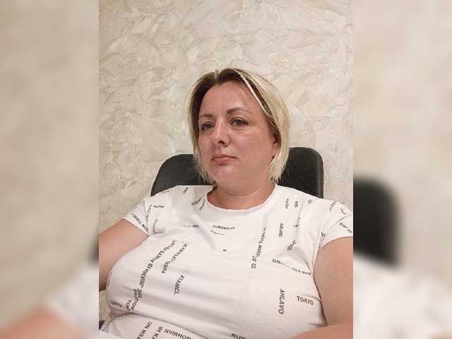 Sexymissex live cam on BongaCams
