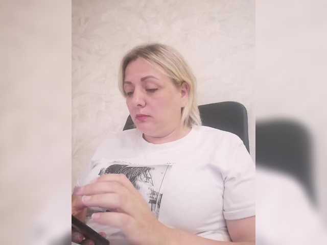 Sexymissex live cam on BongaCams