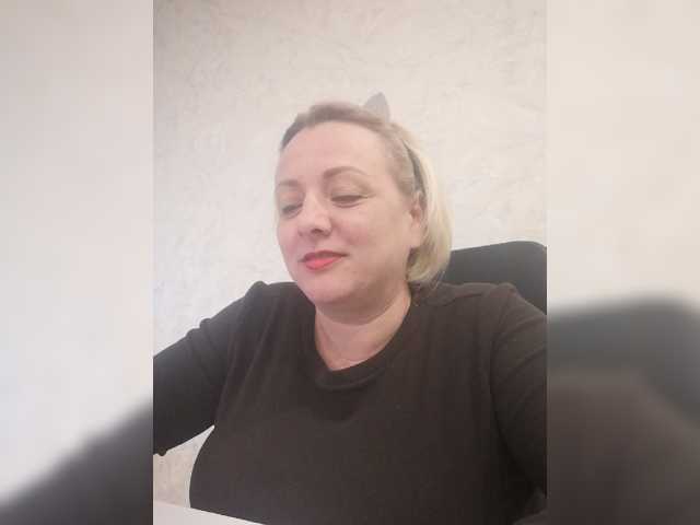 Sexymissex live cam on BongaCams