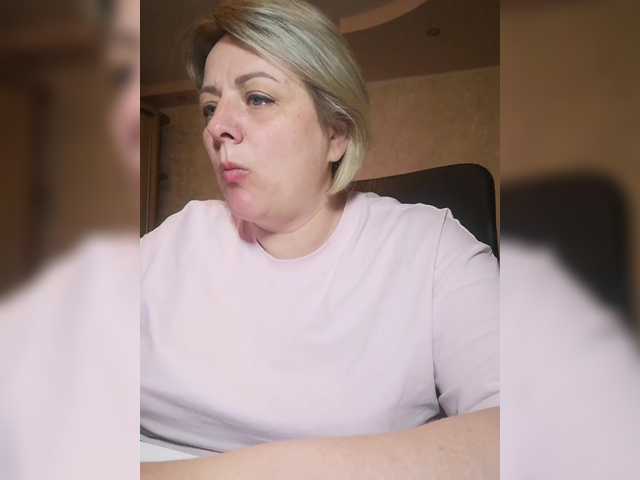 Sexymissex's BongaCams show and profile