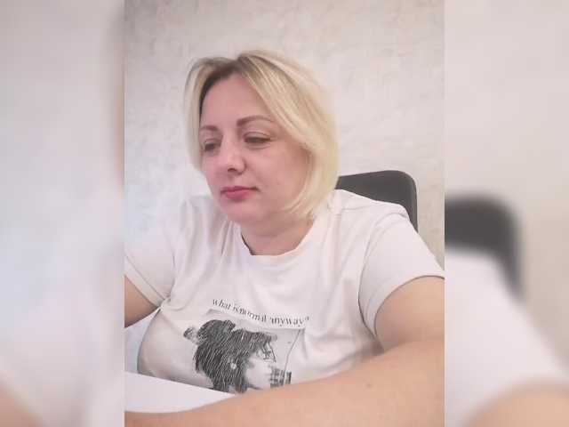 Sexymissex live cam on BongaCams