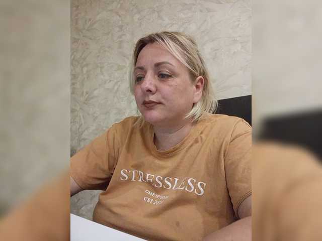 Sexymissex live cam on BongaCams