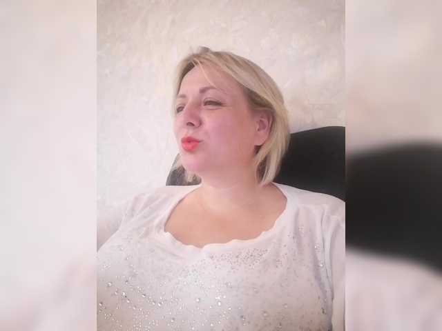 Sexymissex live cam on BongaCams