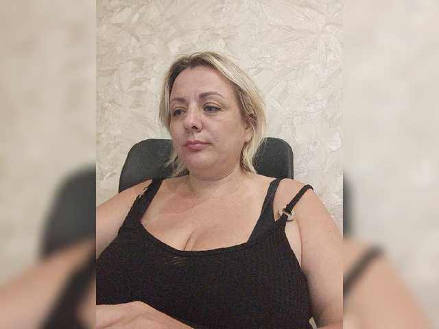 Sexymissex live cam on BongaCams