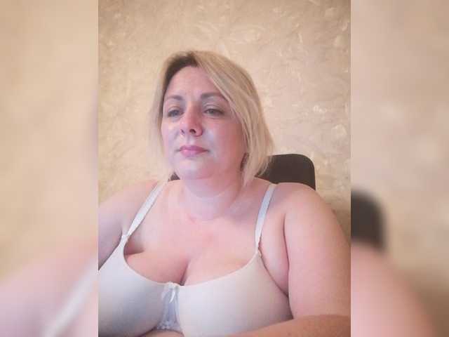 Sexymissex live cam on BongaCams
