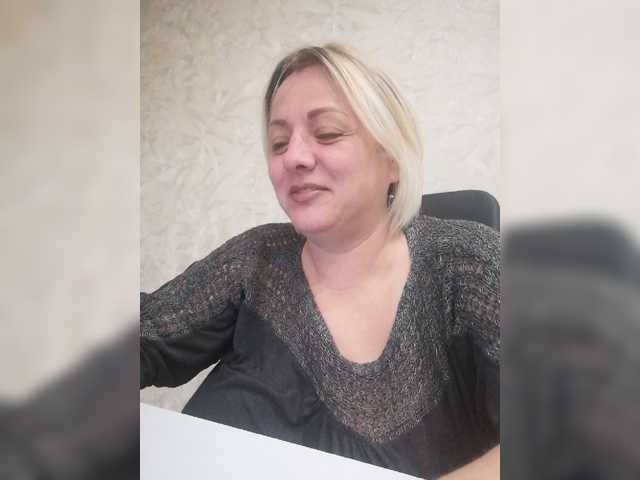 Sexymissex live cam on BongaCams