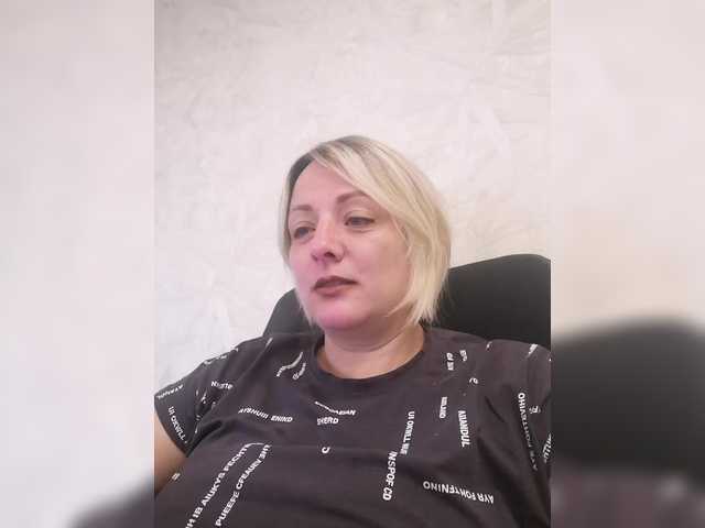 Sexymissex live cam on BongaCams
