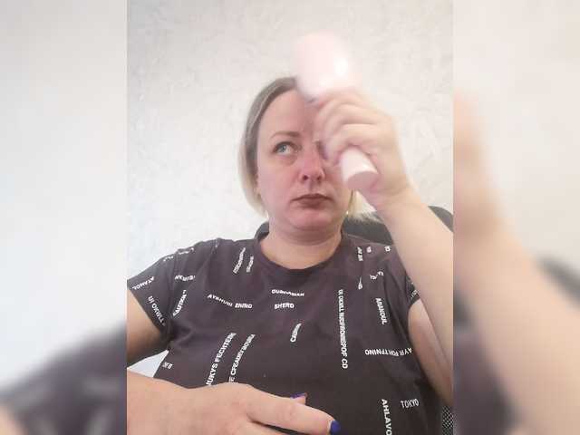 Tpax-MapuHy — live female cam