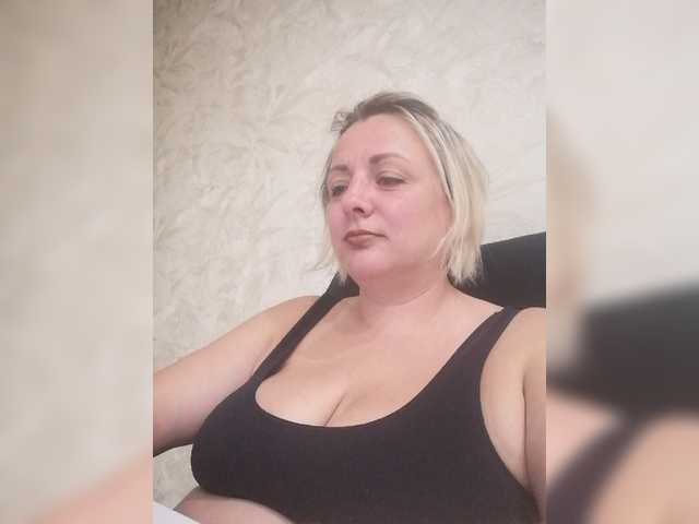 Sexymissex live cam on BongaCams