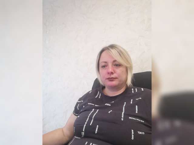 Tpax-MapuHy — live female cam