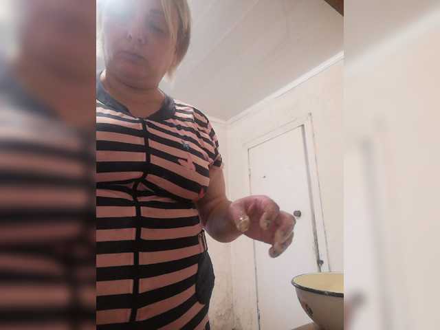 Sexymissex live cam on BongaCams