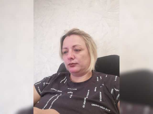 Tpax-MapuHy — live female cam