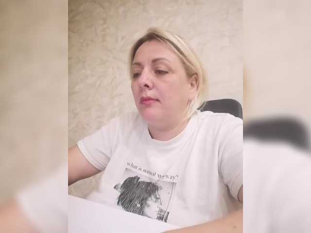 Sexymissex live cam on BongaCams