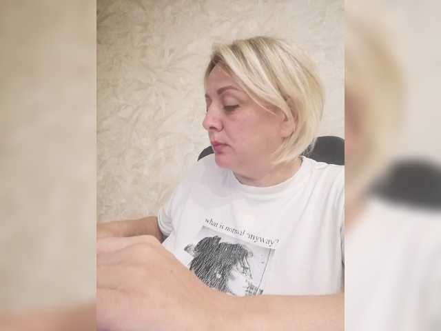 Sexymissex live cam on BongaCams